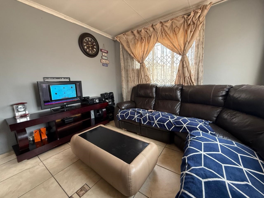 3 Bedroom Property for Sale in Boitekong North West